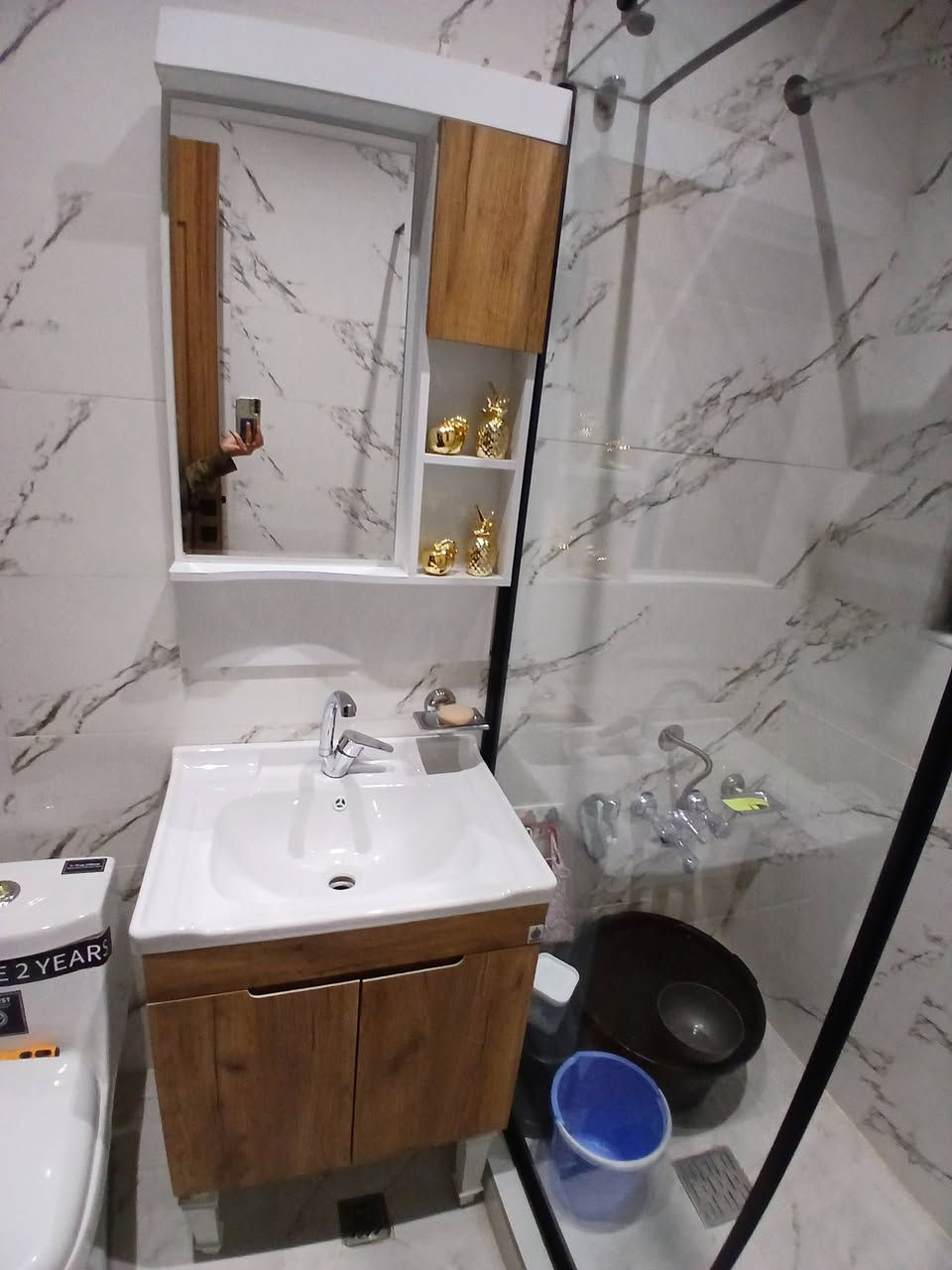 100سعرو قفل
اخو جديد  حي السماح الثانيه 
***********
***********
