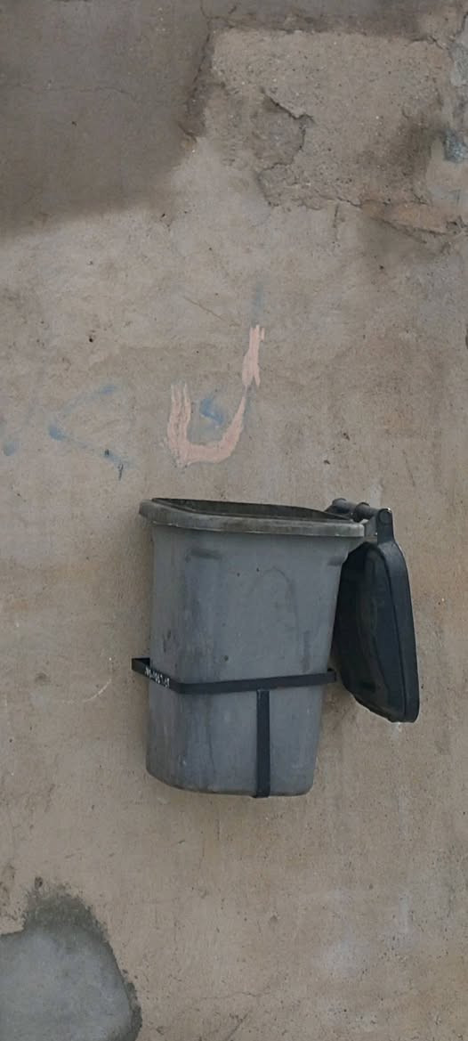 ستاندی خۆڵ کامل ئاسن ئێستا بە ٢ جۆر بەردەستە .ستاندی دیوارەکە ٨هەزار .ستاندی عەرزیەکە ١١ هەزار.ڕێگرە لەبڵاو بوونەوەی خۆڵەکانتان لەباو پشیلە ناتوانێت بڵاوی بکاتەوە مەنزەرەییەکی جوان بەماڵەکەت دەبەخشێت.سلێمانی خەبات نزیک قوتاب خانەی قەندیل گەیاندنمان هەییە بۆسەر جەم شارە کان .وەتس ئەپ ڤیابەر ***********_***********.گەیاندن بۆشاری سلێمانی ٢ هەزارە .بۆ شارەکانی تر ٤ هەزارە. السليمانية, العراق
