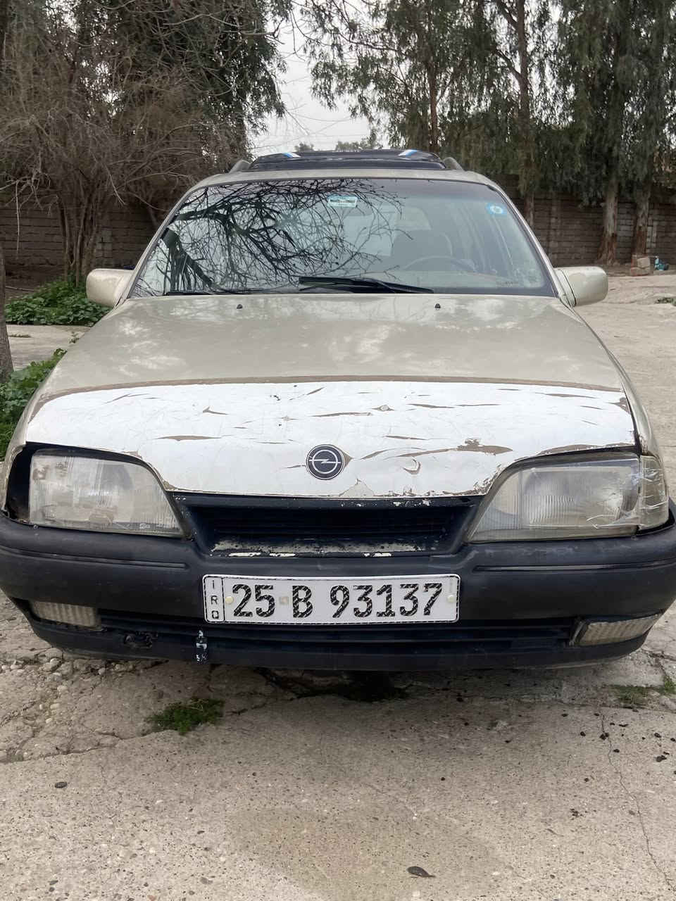 السلام عليكم
أوميغا موديل 1989 كير ومكينة شرط حجم المحرك 20 ،رقم كركوك مسطرة جديد باسمي شرط التحويل ،عنوان السيارة الموصل
رقم الموبايل ***********
