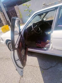 ~_السلام وعليكم سيارة للبيع سوبر كراون سيدان موديل 90 محرك كايم تايرات...