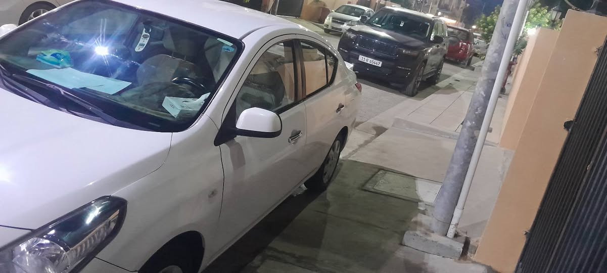 نيسان هندي موديل ٢١ ماشيه ٨٣ بيها بارد ماطور وكع عليه بجاملغ السايق فقط والباقي مكفول ١١٥ سيارة كامله تخم تاير البارحة شديته وجديده كلش مكاني بابل حله مجمع الكوثر ***********
