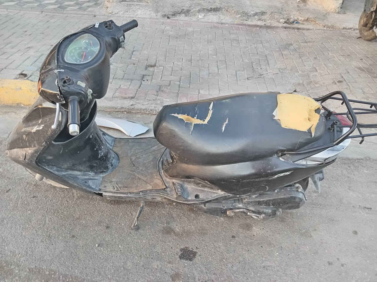 للبيع بريز 140 كابريتر شغاله هندر سعر 250
مكان بغداد المدينه ***********
