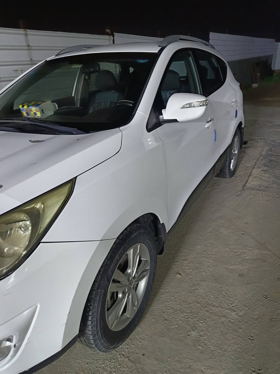 السلام عليكم توسان موديل 13 خليجي 
محرك 2000دوش
السعر 145 وبيها مجال 
استفسار اتصل ***********
