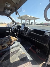 نيسان يورفان • ٢٠٠٩ • كاز