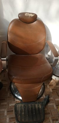 كرسي حلاقة • بعقوبة • ديالى