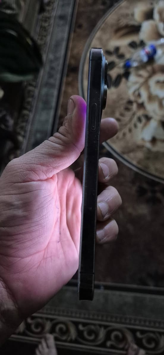 ايفون ١٤برو ماكس مبدل ظهر اصلي ذاكره ٢٥٦/باتري ٨٣ سعر جهاز قفل سعر ثابت ٦٧٥ مكاني بغداد شارع النضال ***********
