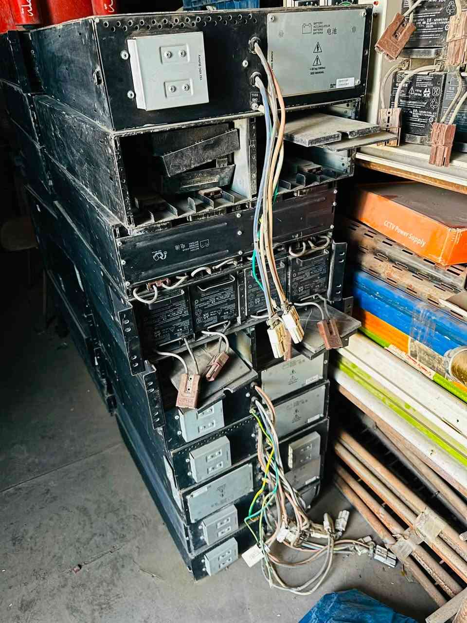 يوبيسات للبيع
42 امبير 10000k
والثاني 
 9 أمبير 3000k 
بدون باتريات شغالات تجي تفحص وتاخذ 
اسعارهن غالية الجديدة بالصناعة اني ابيع بربع سعر 
مكاني بغداد


**إذا كنت صاحب هذا الإعلان وتريد حذفه لأي سبب، رجاءا أرسل رسالة إلى الدعم الفني**