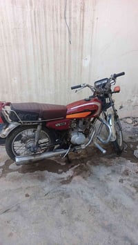 للبيع ٢٠٠ الف قفل  07515844641