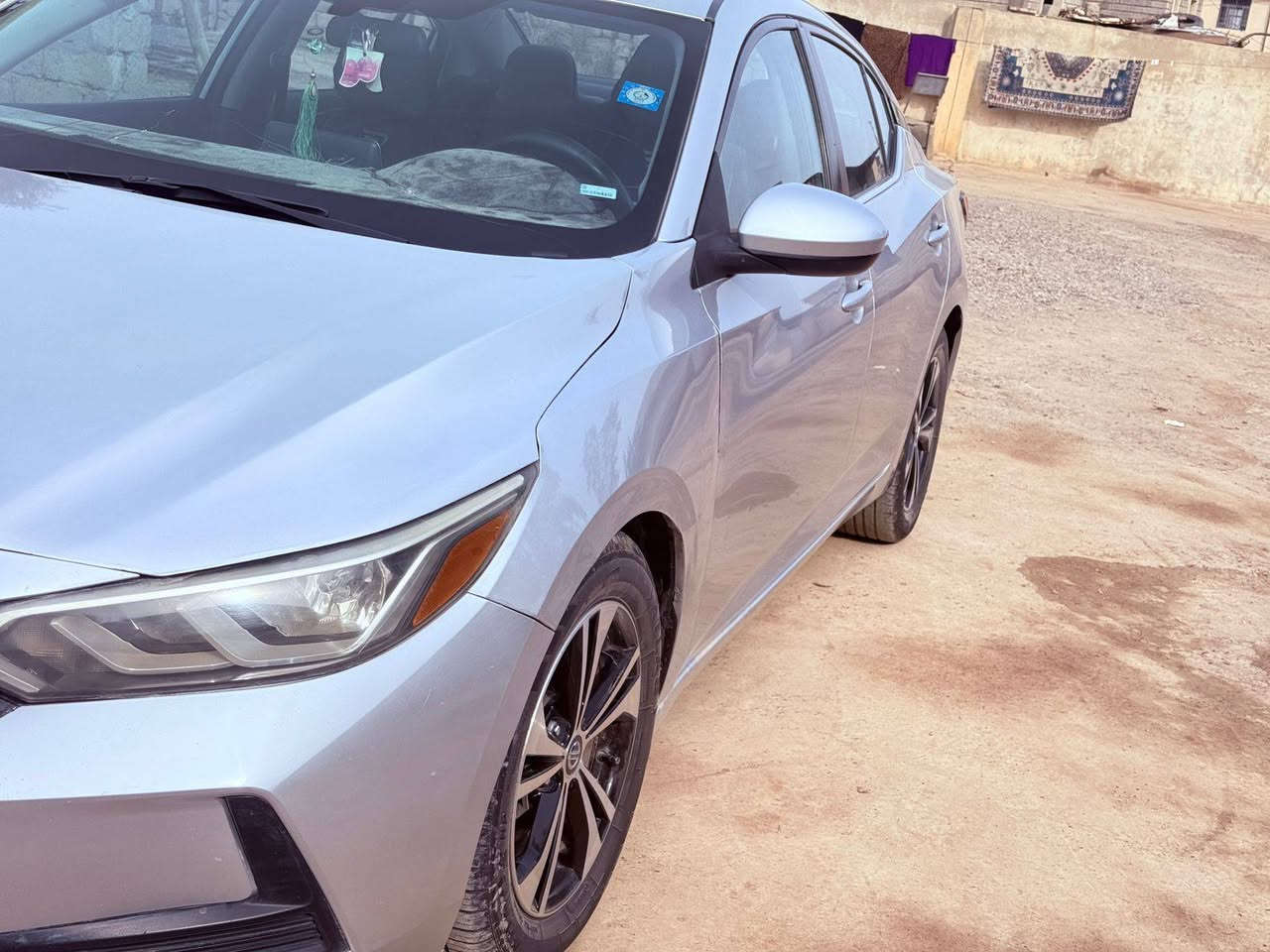 السلام عليكم
للبيع نيسان سنترا 

موديل 2021 

 مواصفات sv

1- بصمه تشغيل بصمه ابواب 

2- رادارات جانبي امامي خلفي  

4- حساسات امامي خلفي 

5- كامره دواره 

6- توقف ذاتي 

7- تحديد مسار 

8- مثبت سرعه

9- مانع الانزلاق 

10- شاشه كبيره 

11- ثلاث مخارج 

12- ثلاث انضمه قياده 

13- ايكو و عادي و سبورت 

14- كشافات ضباب امامي خلفي 

15- حساسات و هيترات مري 

17 - ستيرن رياضي D

18- شاشه كاربلاي

19- محرك 2000 دوش وسيارة اصل ياباني 

مكان سياره شرقاط 

السياره جاهزه كلش حلوه 

رقم  كركوك معوقين 

السعر (140)وبيها مجال رقم الهاتف ***********
