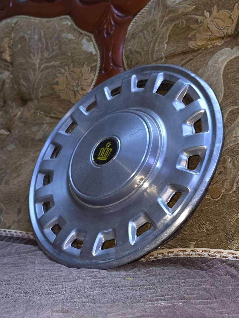 كبات كراون حجم ١٤ مكاني بغداد سعر مناسب الاتصال ع رقم فقط اتصال *********** او مراسلة الحساب ع ماسنجر
