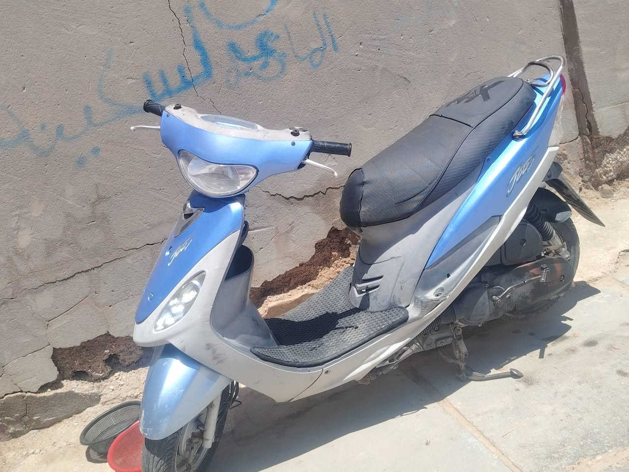 سلام عليك دراجه منغوليا ختم واحد  مكفوله  ليريده يجي خاص  او ***********
