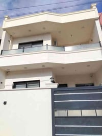 دار للبيع • حي واسطي الكفاءات • 150متر