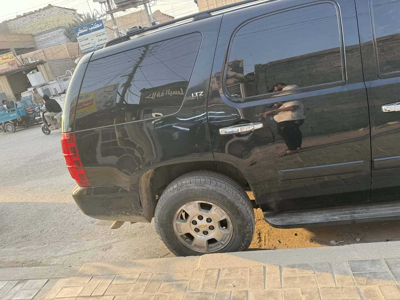 السلام عليكم اخوان
تاهو ادوووات ادواات 

⛔⛔⛔⛔⛔⛔

اخوان رجاءا اتصال فقط على الخط بدون مراسله رجاءا 

تاهو LTZ 2009 منفصل  اسود بلادية ما ملعوب بيها ولا بيها كصه 
بيها ملاحضه وحده السياره بيها طل. قه بالجاملغ الامامي فقط مثل ما موضح بصوره وما امأثر بشي وتم تصليحه السياره كير محرك وكير  بلادي ونضافه 100/100 تبريد منفصل قطعتين جنطه كهرباء كشنات تدفئة تبريد الله شاهد تعبان عليها 
السياره شوفه عينك نضيفه كشر داخلي وخارجي  وبالحقيقه احلى من الصور تجي وتشوف بعينك واني خادم للطيبين 
الموقع : كربلاء - الحر الرياحي 
رقم الهاتف :‏‪ 0776 615 9559‬‏
السعر :90 وبيها مجال قليل
