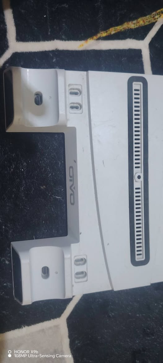 قاعدة تبريد وشحن أفقية لجهاز PlayStation 5
السعر ١٥ الف


**إذا كنت صاحب هذا الإعلان وتريد حذفه لأي سبب، رجاءا أرسل رسالة إلى الدعم الفني**