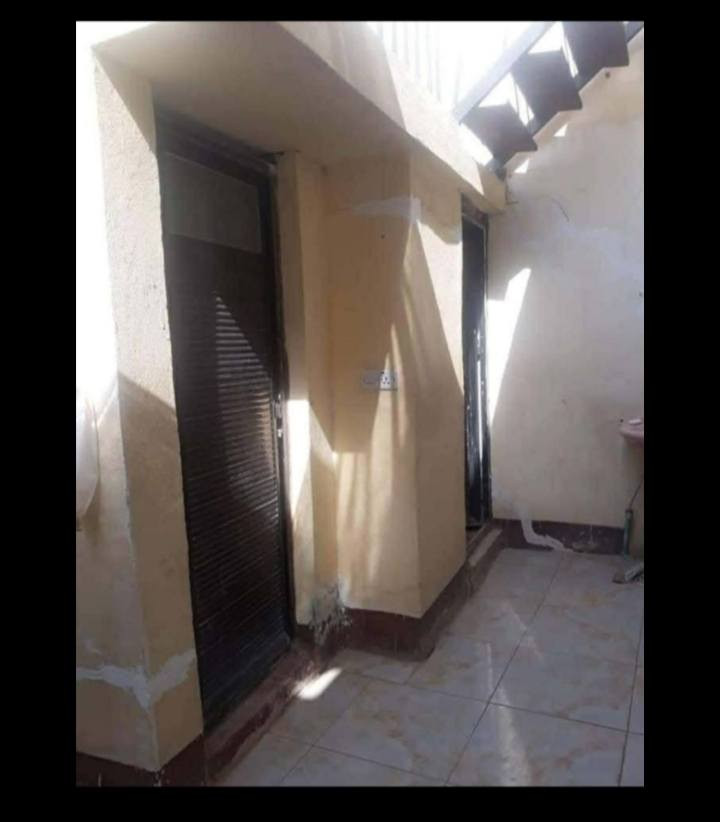 🏡 مشتمل طابق واحد للبيع في خانقين – ملك شاه ✨
📄 جنس العقار: زراعي
🏗️ البناء: أرضية سراميك + سقف ثانوي
📍 الموقع: نقطة دالة، بالقرب من حسينية الإمام الرضا
⭐ موقع مناسب وهادئ قريب من الخدمات
💰 السعر: 10 مليون 
🔄 متوفر للبيع أو مراوسة (حسب القناعة)
🏠 تفاصيل الدار:
🔹 المساحه (م80)
🛏️ غرفة نوم
🛋️ استقبال
🍳 مطبخ
🚿 صحيات
📞 للتواصل: (***********) وتــساب
