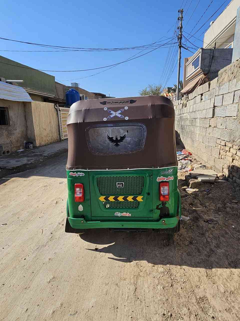 السلام عليكم التوك توك للبيع موديل 21 اضافه 100% رقمه سنويه بثمانيه٨ وبيها مجال***********
