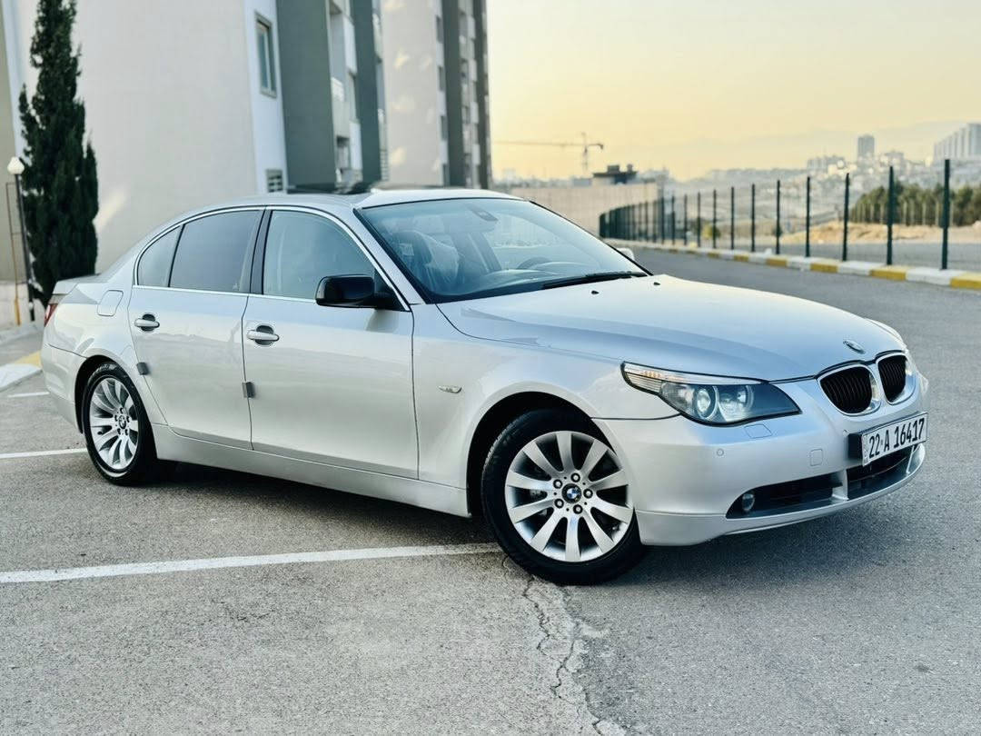 ‏BMW 525i 2007
بيئيم مؤديل 2007 فول مواسفات 
مه كينه 25 ده بل ديجيتال نؤزل كورت مه كينه مه رغوب
ره قه م هه ولير ته حويل ئه سلى زه مان
گيرو مه كينه ى به شه رت زؤر مه زبوته 
يه ك چه مه له خي بيشه وه په مپه  بئ ناوگرتن و بئ ئيرباگ
زور جوان ماوه ته وه و نمونه يه له جوانيدا
مواسفات
(- گير ئؤتؤ ماتيك-سلايد -بصمه  - كوشن هيته ر - كوشن كاره باى - شاشه - ماوس - ڤؤليؤم - تحديد سورعه - لايت ليد - زور مواسفاتى تر )
چوار تايه و ويلى لؤكى بؤ به ستراوه بئ مه سروفه
ته حويل و غه رامه به شه رت به ناوي خومه وه يه 
::: گير و مه كينه و كاره باى و هه موو گيانى به شه رت :::

شوين: سليمانى
سعر: 117$
مؤبايل:***********
           
  

                                                   BMW 525i 2007 
بيئم 525 موديل 2007 فول مواصفات 
محرك ٢٥ دبل ديجيتال  نوزل قصير مرخوب 
رقم اربيل اصلي زمان انتربول 
گير محرك بشرط  بدون عيب 
جاملخ امامي  كلير بدون صرب 
سياره حيل حلوه  علا وصع شريكه 
( گير اوتوماتيك - كشن تتفئه - فتحه -بصمه -حساس - كشن كهربا - شاشه - ماوص - فوليوم - تحديد سورعه - زينون ) 
٤ تايرات مع ويل شادين جديده 
سنويه بسمي 
تحويل و غرامه شرط نفس يوم 
سعر / 117$
مكان / سليمانيه 
هاتف / ***********
