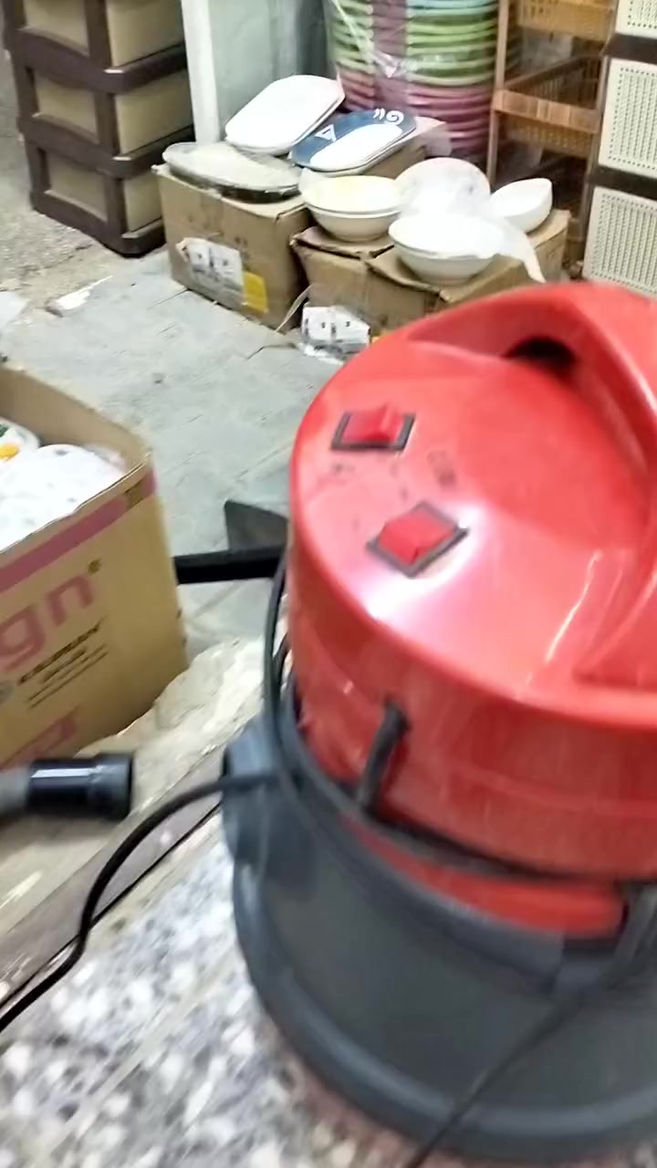 مكنسة كهربائية بالة اوربية 
متعددة الوظائف 
غسل وتنشيف سحب رطب ويابس
سحب الاوساخ من الارضيات والمفروشات والزوالي والتخم 
السعر 55توصيل جميع المحافظات 5 الاف 
توصيل للكوت مجاني


**إذا كنت صاحب هذا الإعلان وتريد حذفه لأي سبب، رجاءا أرسل رسالة إلى الدعم الفني**