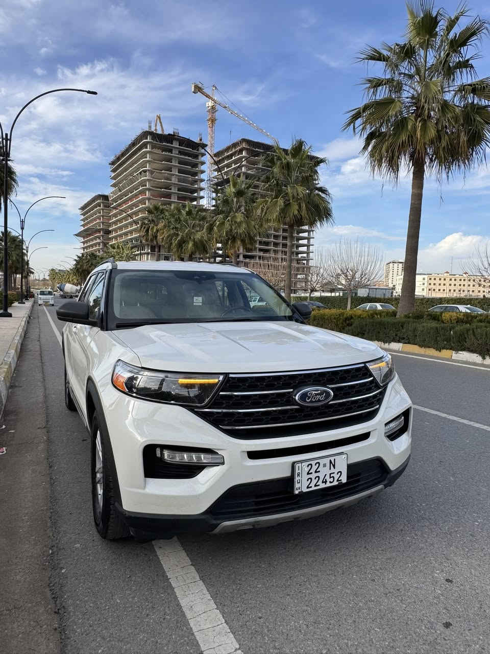 فورد اكسبلورر موديل ٢٠٢٢ مواصفات XLT محرك ٤ سلندر ٢.٣ توربو ماشي ٢٢ الف فقط تجي ٧ مقعد كشن ملكي داخيل كريمي رادار و تحكم و قيادة تدفئة كشنات وارد امريكي صور حادث موجودة بهاء بابين صبغ شبر من جنطة صور حادث موجودة مرقمة اربيل مكان اربيل شراي يتصل ملاحضه ارباك بس تكمة يمين راجع سيتم باقي كل بشرط 
سعر ٢٤٨ ورقة مجال لطيبين 
***********
***********
