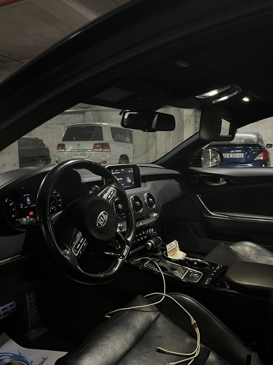 مرحباً، سيارة كيا(kia stenger) ستينجر معروضة للبيع.

بدون طلاء.
سنة  2021.

الميزات: مقاعد جلدية، قطعت مسافة 109,187 ميلاً.
أوتوماتيك.

السيارة مزودة بمحرك رباعي سلندر  2.0 لتر. (خليجي).
Kia stenger .
Model 2021 .
Gt-line  .
                     0751 244 5518 📞
                                   180$ مجال.
