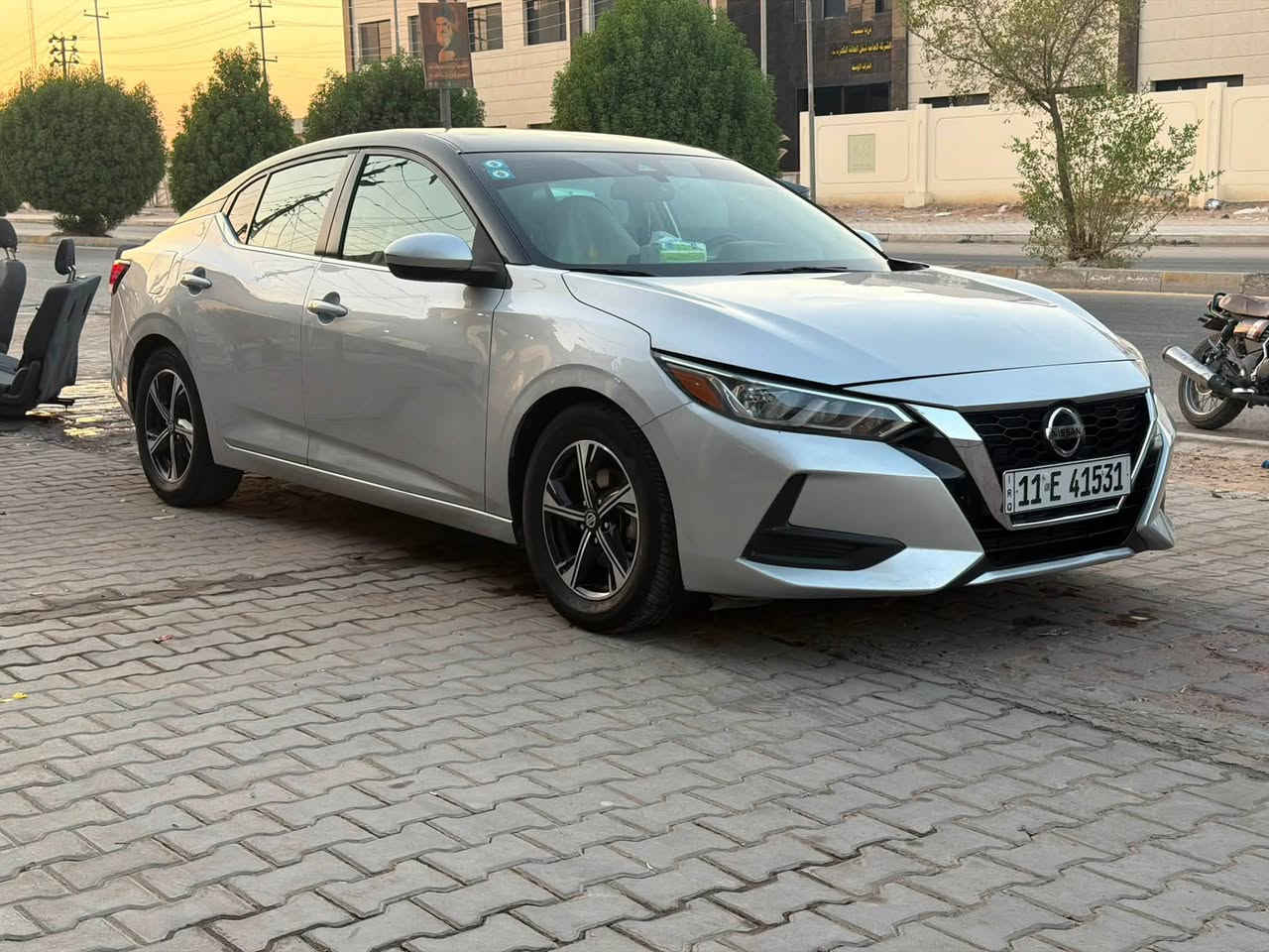 نسيان سنتر 2022وارد امريكي
حادثه جاملغين خلفيات حرك 
وبابين بدون دواخل
بصمه 
رادار جانبي
شاشه كبيره 
كامره خلفيه 
تبريد ثلج 
ويل كب
مكينه 2000
ماشيه 50 ميل
رقم بغداد بسميً
السياره مابيه اي نقص 
مكان السياره كربلاء 
لاتصال ***********
