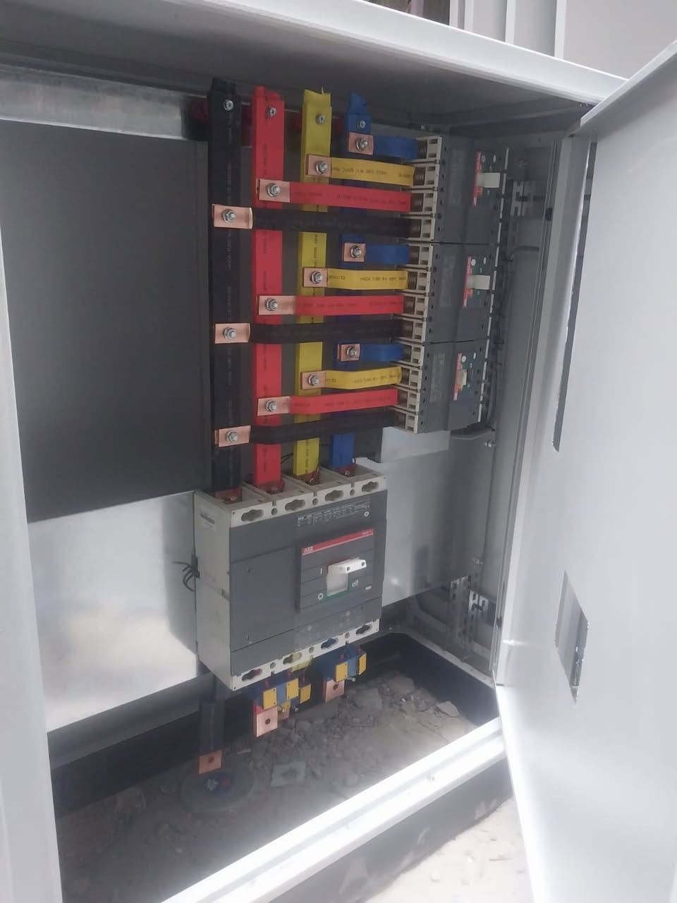 تم انجاز العمل✅
للطلب والعمل التواصل على الواتساب ***********📞
