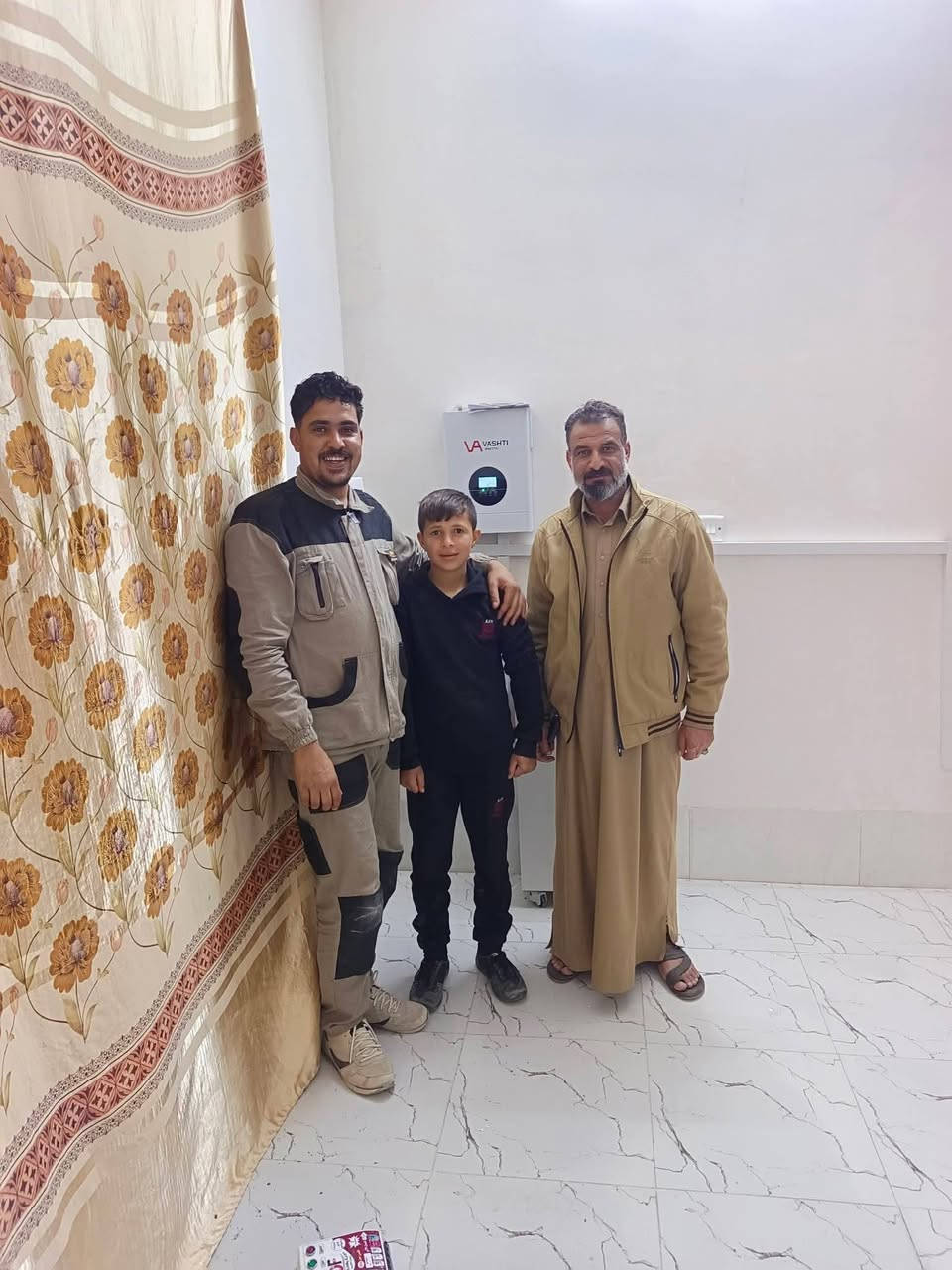 لسنا الوحيدين لكننا الافضل باسعار تنافسية حقيقية وضمان لاطول فترة 
🔰 شركة الشروق للطاقة الشمسية ⚡
©️الكادر الثاني ( كادر ابو اليمان  ) 
✅ بفضل الله تم نصب منضومة
 الاسم : ماهر الصخر ابو نزهان  
الموقع :  قرية الحاج علي  
16 امبير نهاري و 16 ليلي 
⚙️ مواصفات المنظومة:
©️الواح باينل ايطالي 600W عدد 8 بضمان لمدة 10سنوات
®️ جهاز انفيرتر 6KW Vashti بضمان سنة 
™️ بطارية SKE 15KW ضمان 5 سنوات  

⛔منضومانتا تتميز: 
🔹  ألواح سولار الماني  600 واط
🔹 انفرتر كاربون بلوو گري وفليستي كافة الاحجام كيلوواط (قدرة تشغيل عالية واستقرار فرق الجهد Voltage )
🔹 بطارية JHPV  و SHUBA و PPT بشاشات لمس حديث اخر اصدار 8000 دورة بعمر افتراضي ١٥ سنة  خزن قوي واستقرار ممتاز 
🔹 قواعد حديد مغلون ضد الصدأ 
🔹 قواطع حماية للتيار المستمر DC 
🔹 قواطع حماية للتيار المتناوب AC 
🔹 اسلاك نحاس ثقيل 
لماذا نحن الافضل  ؟ 
بسهولة لان طاقتنا :
✅ مناسبة لتشغيل:
✔️ إنارة كاملة
✔️ ثلاجة
✔️ أجهزة منزلية متعددة
✔️ إمكانية تشغيل أجهزة أكبر بفضل انفرتر 4كيلوواط
🔰 شركة الشروق للطاقة الشمسية
✔️ صيانة دورية 
✔️ جميع اجهزتنا من مناشئ عالمية ممتازة وبضمان لعمر اطول
✔️ اسعارنا تنافسية 
✔️ ضمان وجودة عالية
✔️ تجهيز وتنصيب في جميع محافظات عراقنا الحبيب 🇮🇶

عروض خاصة ولفترة محدودة ( عروضنا تشمل النصب والصيانة الدورية)  : 

للحجز والاستفسار اتصل على الارقام التالية

بأدارة محمد السمران    ابو ذهب

***********
‭
***********
‭
