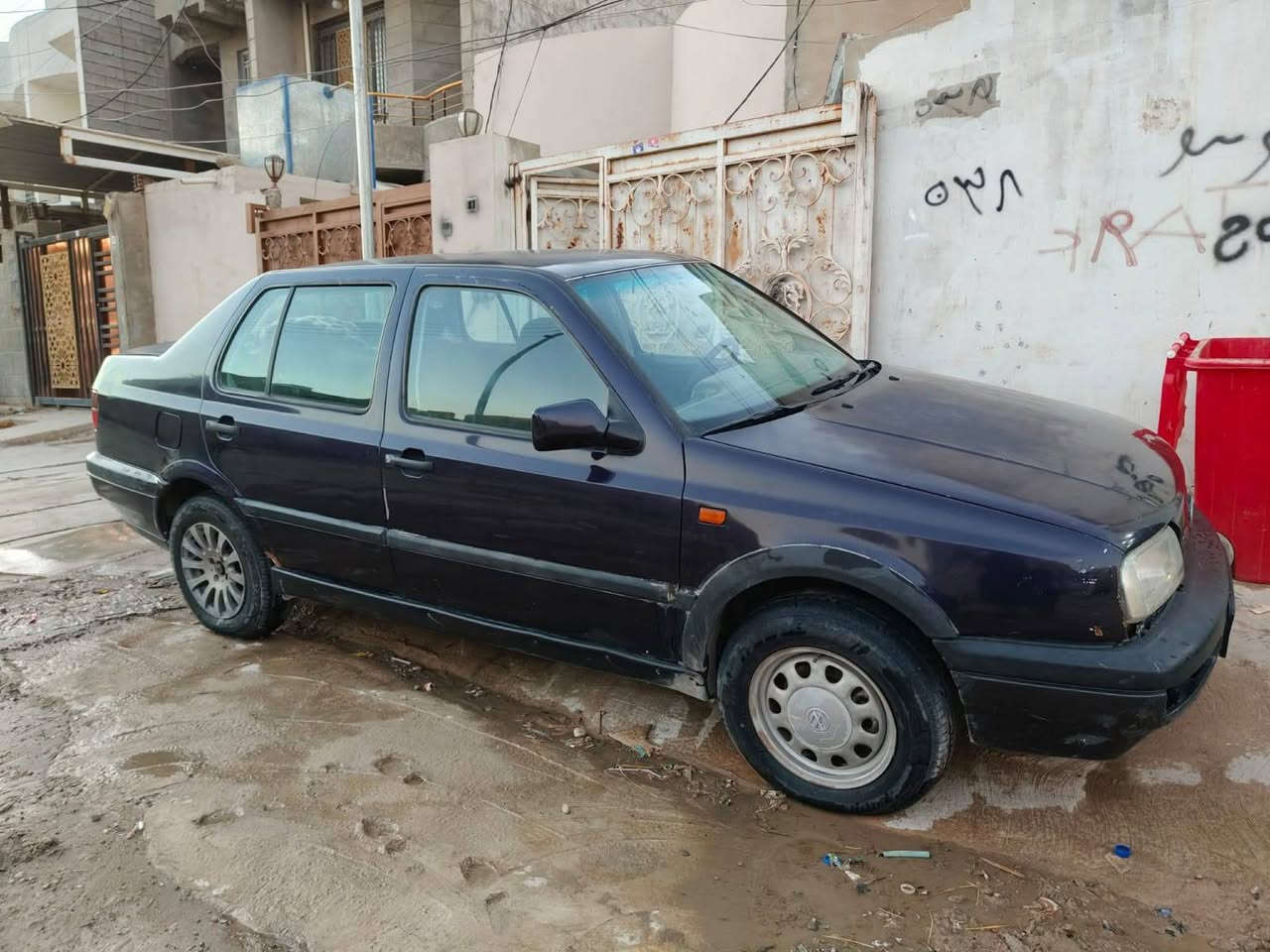 سلام عليكم للبيع سياره كولف فنتو موديل 95كير ومكينه خير من الله تخم صدر جديد باتري جديد عايزها ترتيب السعر 35 وبيها مجال متواجد عل رقم***********
