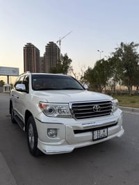 لاندكروز ساز للبيع موديل 2014 ماشيه 120الف حقيقي  بيها قطعتين باب الصد...