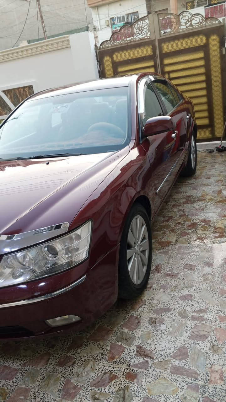 سوناتا موديل 9 وارد امريكي حادث نص جاملق خلفي جوة القبق مال بانزين فقط 
محرك 6 سلندر محرك وكير حاوية بجيس 
 صبغ جاملق خلفي فقط الباقي كفالة 
حدادية جديدة 
جاهزة من كل النواحي 
رقم بغداد إنكليزي بسمي تحويل مباشر 
السعر 105 وبي مجال 
رقم الهاتف ***********
