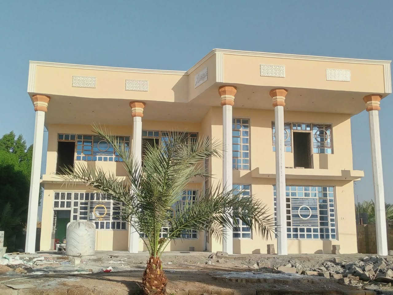 ابولجود👌لعمل وجهيات لبخ طلس فوم سيراميك جدار ارضيه وصبغ وديكورات بسعار مناسب جدآ👌*********** للستفسار
