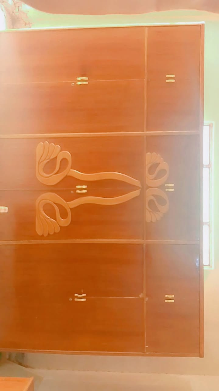 سلام عليكم متاح غرفة اخشاب نضيفه حيل تزكام عراقي السعر 380 وبيهه مجال
مكان المسيب 
***********
