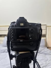 نيكون D610 • فول فريم • عدسة 50مم