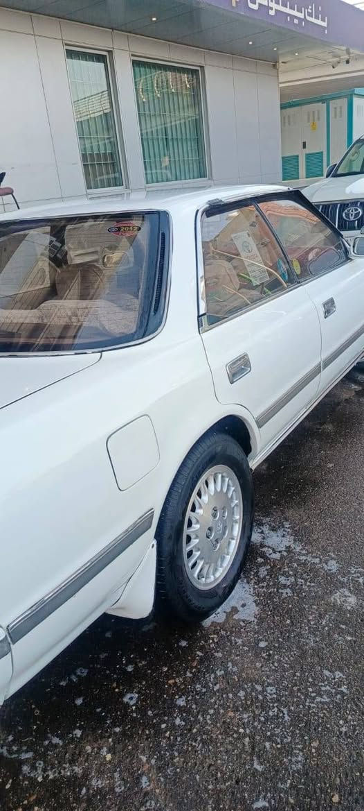 السلام عليكم. مارك كصيف للبيع موديل 1991رقم بصره مشروع وطني  محرك 2500فيفيتي وكير جدد كهربائيات كلهه شغاله حداديه حلوه مكفوله من الكص والنقل والضربه والعيب الشرعي مصبوغه جماليه فقط  مكان السياره البصره ابي الخصيب العوجه. السعر 50 بيهه مجال حك الجيه للاستفسار الاتصال *********** البصرة, العراق
