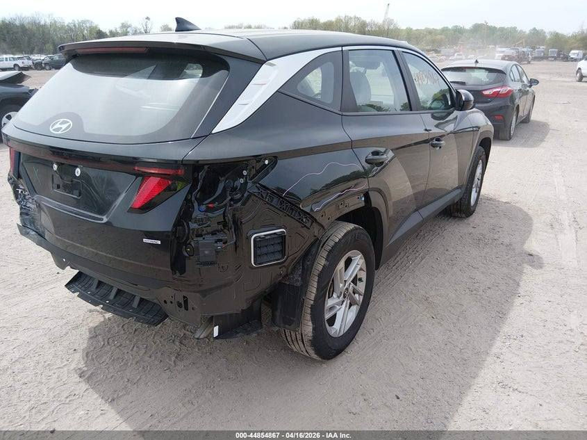 HYUNDAI TUCSON SE 2025
تاريخ المزاد: 5/26
السعر: حسب المزاد 
المسافة المقطوعة 12904 mi
#نشحن الى دبي و عمان و البصرة و كردستان و تركيا
بالامكان ادخالها
 #بكتاب_ذوي_الشهداء_باعفاء_كمركي_مع_اعفاء_الرقم 
#العقبة
#ام_قصر
#الشمال
⬅️نتكفل بالسيارة لحين وصولها 
⬅️اي استفسار مراجعة المكتب 
⬅️ عملنا شراء السيارات من المزادات الامريكية والكندية
#لدينا_تقرير_Carfax_مجاني_فحص السيارة قبل دخولها المزاد 
⬅️لدينا ورشة تصليح في دبي 
⬅️لدينا معقب لتخليص السيارات (حرة  او ذوي الشهداء ) و ايصالها الى الزبائن
📍العنوان النمرود #قرية_السيد_حمد 
⬅️اوقات الدوام من 4:30 عصراً وحتى ال11 ليلاً كافة ايام الاسبوع 
ما عدا السبت والاحد عطلة المزاد 
☎️ للاستفسار الاتصال على الرقم
عمر سعد
*********** :📞
*********** : 📞
