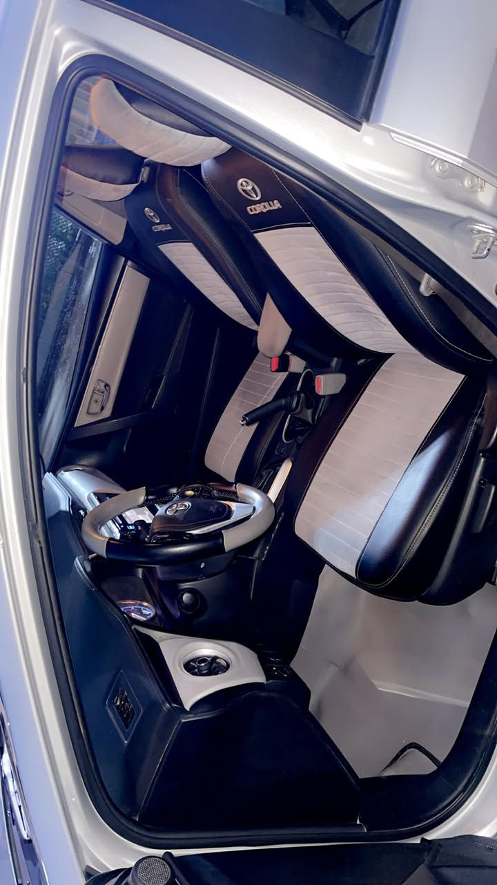 سلام عليكم كورلا وارد أمريكي  موديل 2018 رقم بغداد الدولي الجديد

بسمي سنويه ل٢٠٣١  هزه جديده محرك ٢٠٠٠ مكينه وكير بلادي على وضع شركه

السياره بدون نقص دوشمه وتايرات جديد 

بيه رشات صبغ ابيع حزام بدون دواخل بدون ايرباك 
 
مكاني بغداد كرادة 118 وبيه مجال ***********
