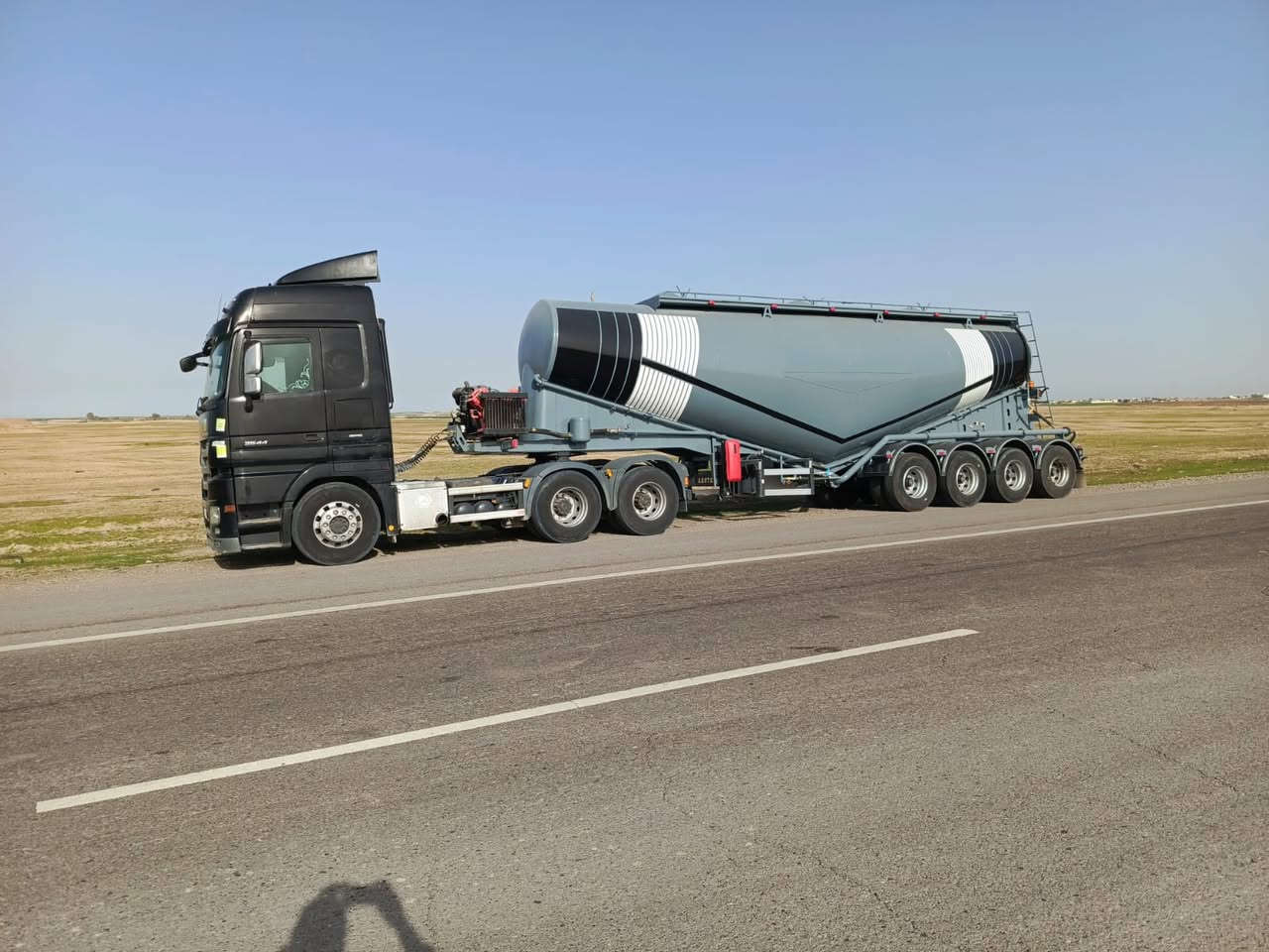 السلام عليكم
اكتروز وعربانه زيروو للبيع 
📞***********
