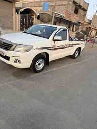 هايلوكس • كويتي • ٢٠١٥