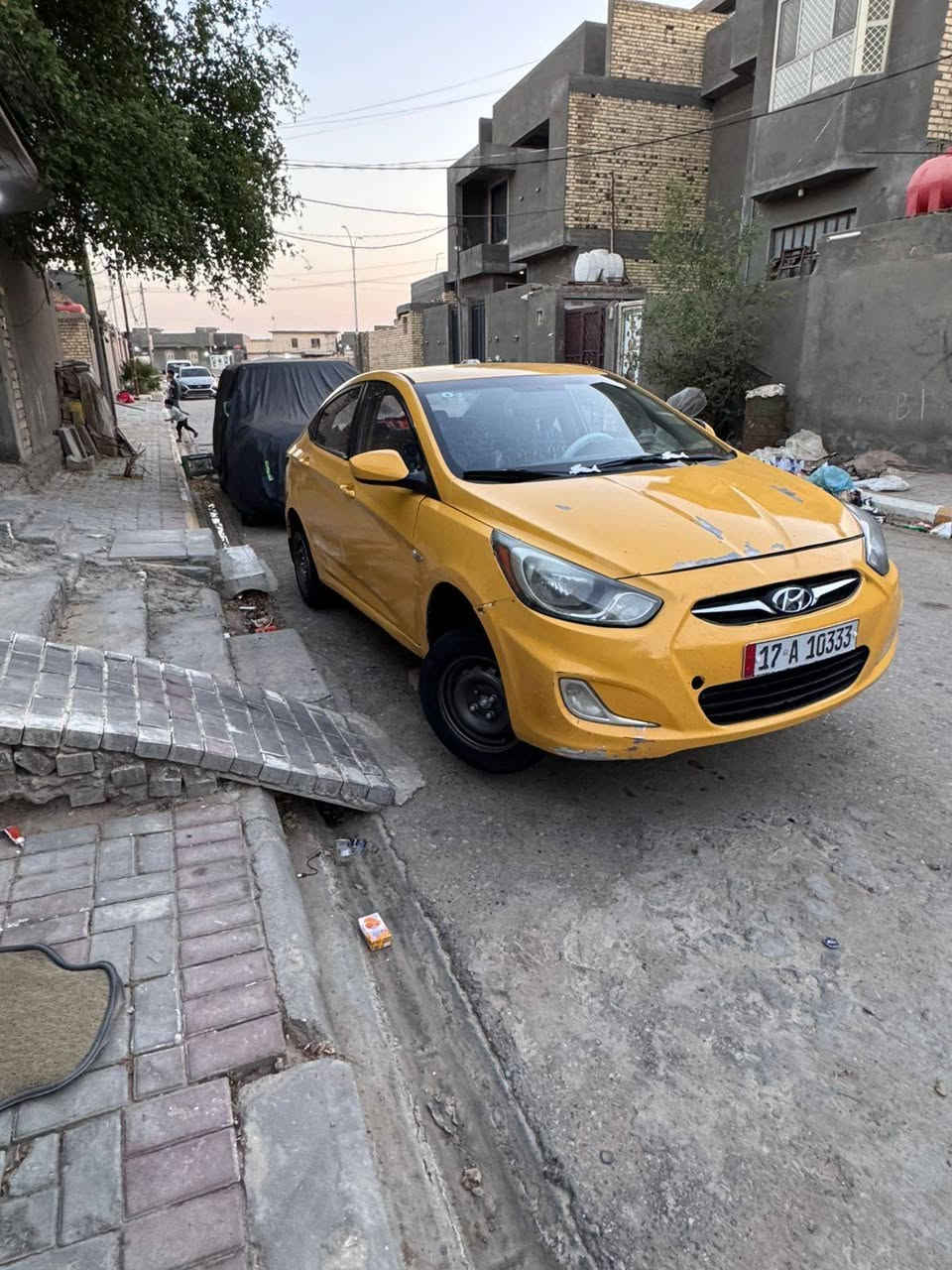 سلام عليكم سياره اكسنت 1400خليجي اني شاد امريكي لايتات تبريد شغال كير ومكينه شرط شهرين ضمان ينرادلها ترتيبات
وكلي حاسب حسابه الكم ومطيح من سعرها السياره اريدها ب65غيرها لاتخابرتي  مستعجل عل بيعتها***********
