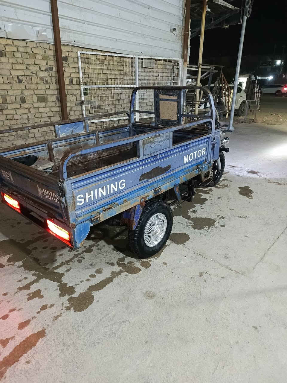 السلام عليكم ستوته للبيع موديل 15 مكينه 19 مكفوله اوراق اصولي  الركبه من الفطر واللحيم شرط كهربائيات شغاله سلف هندر كلها شغاله مكاني حله شارع 80 مال كربلاء سعرها 1.200 وبيها مجال قليل ***********
