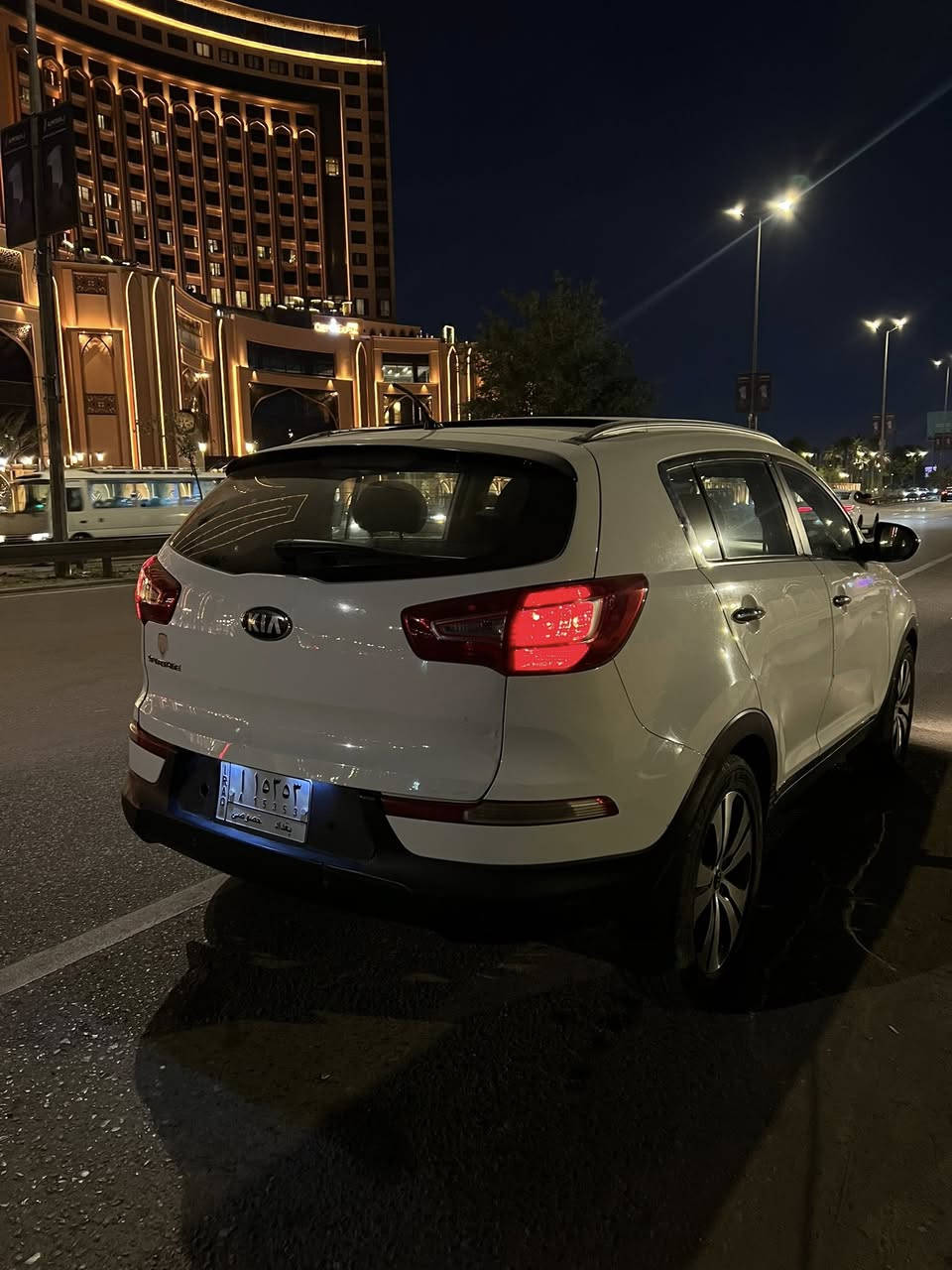 سبورتج 2013خليجي كفاله عامه عدا بارد باب الصدر 
 
ماشية 143 الف كيلو 

كير محرم 2000كفالة 

تخم تاير جديد

صدر جديد

فول عدا البصمة

سلايد روف وفتحة(فتحتين)

تحكمات ستيرن

جام اوتو

شاشة اندرويد 

سستم سماعات صوتي معدل عليه

خاصية التعتيم بالمراية

شحن usb 

‏حساسات360

كاميرا خلفية
 
العنوان البياع الرسالة الأولى ***********
