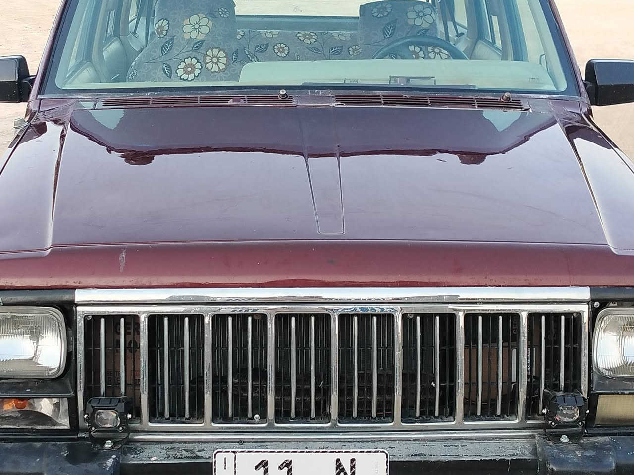 السلام عليكم
سياره جيب شيروكي محور 
موديل1992 سنويه صادره 20/1/2026  لحد سنه 2031
هزه جديده ورقم انكليزي مشروع وطني مصبوغة جماليه السعر46 ورقه العنوان محافظه واسط قضاء الموفقيه
رقمي ***********
