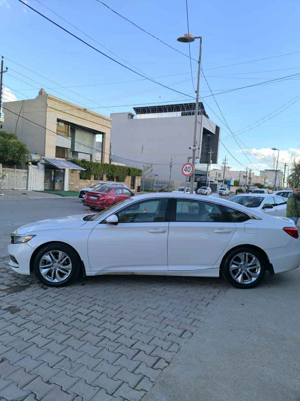 هیوندا ئەکۆرد 2018 
دوو پارچە سبوغ ، چاملغ و درگای سایق
بێ ناو گرتن ، ئێڕباگ شان 
مەکینە V4_15 تۆڕبۆ 
ڕەقەم و سەنەوی نوێ 
ڕۆیشتن / 150 هەزار کم 

نــــــرخ  120 مەجال أربيل, العراق


**إذا كنت صاحب هذا الإعلان وتريد حذفه لأي سبب، رجاءا أرسل رسالة إلى الدعم الفني**