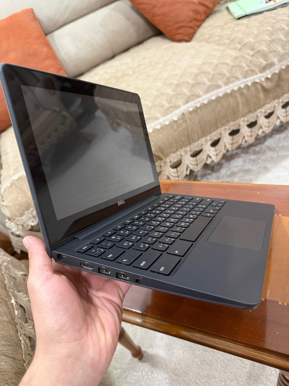 السلام عليكم لابتوب ماركة dell مدرسيه مكتبيه ذاكره 16 ورام
4 قابل للتطوير حجم شاشه 12 فول hd سماعات محيطيه كيبورد عربي انكليزي مداخل usb ومدخل hdmi ومدخل aux
بطاريه 10000 ملي امبير تدوم يوم كامل مع شاحن اصلي سعرها 60 الف والتوصيل مجاني لكل المحافظات للحجز
واتساب ***********
شاهد أقل