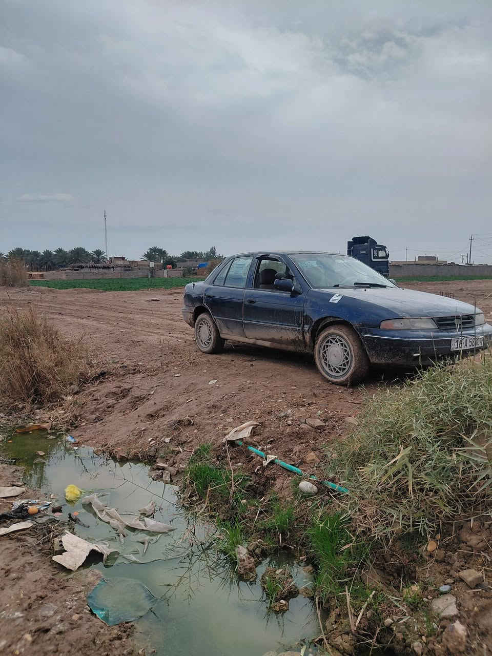 السلام عليكم سيفيا للبيع اوتوماتيك رقمها بابك سنين جدد التحويل ثاني يوم مكان السويد***********
