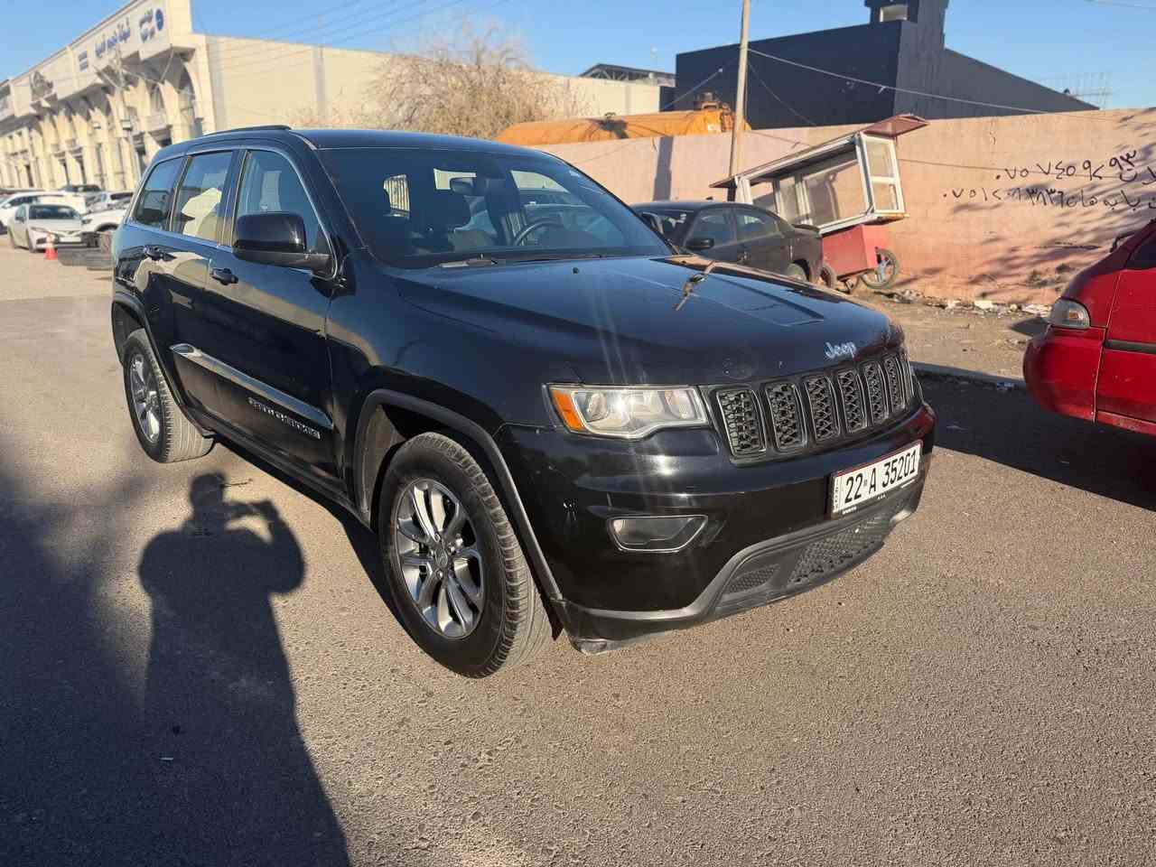 جيب لاريدو  موديل ٢٠١٧
وارد امريكي.  حادثها  جاملغي
٦ سليندر
سعر ١٩٠ ورقه
مكان اربيل
تحويل وكاله شرط
رقم *********** أربيل, العراق
