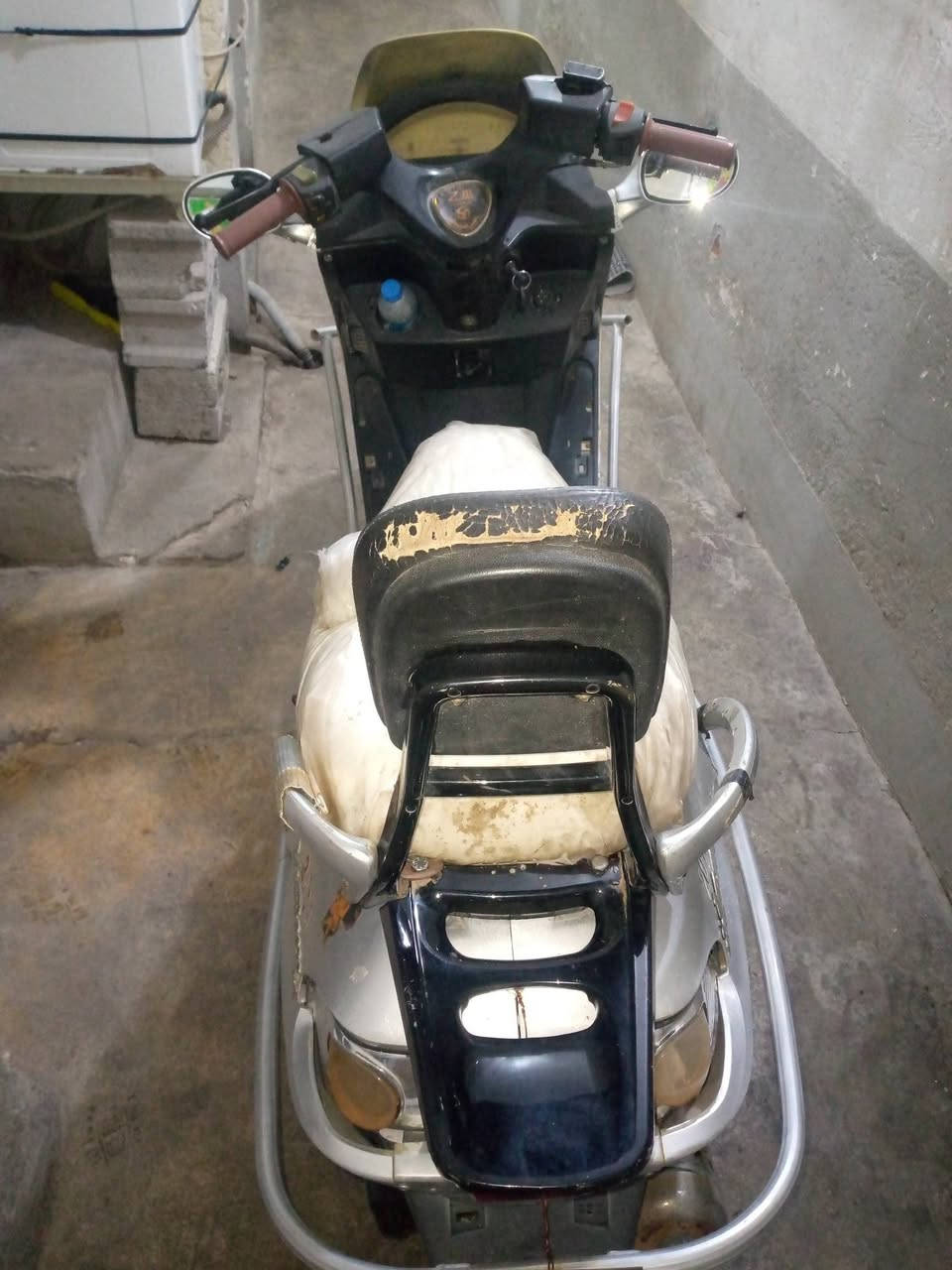 ماطور مرزي اتوماتيك للبيع سعر 300 الف شغال كامل مابي عيب كهربائيات كامل شغاله للتواصل


**إذا كنت صاحب هذا الإعلان وتريد حذفه لأي سبب، رجاءا أرسل رسالة إلى الدعم الفني**