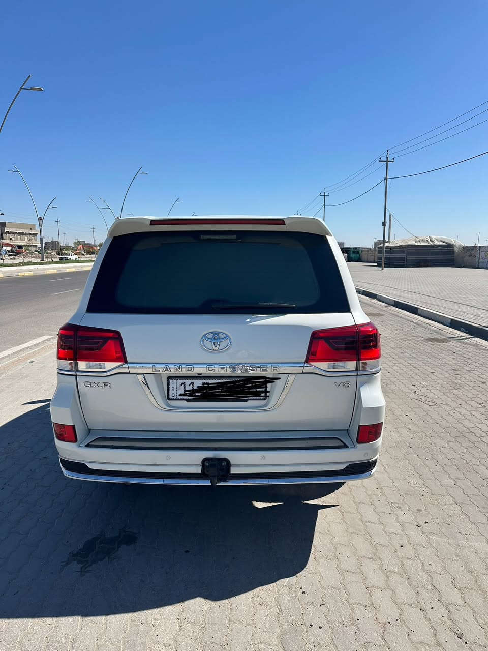 لاندكروزر ٢٠١٧ كفاله رقم بغداد الحديث سعر البيع ٤٦٥ بيها مجال قليل للاستفسار ***********
