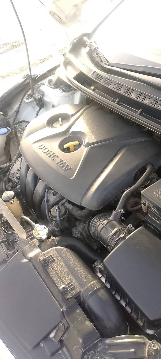 سلام عليكم النتره موديل 13خليجي محدثه 16 سيارة جاهزه مكينه 1800دوش كير  حداديه طخم تاير تدفه تبريد داخل بيجي غرفه جديده سيارة بدون ضربه بدون تبديل بيه قطعه وحده صبغ رقم كربلاء دولي بسمي سعرها 115وبيه مجال قليل مكان سيارة ناصريه مكلف با نشر رقم راعيه ***********
