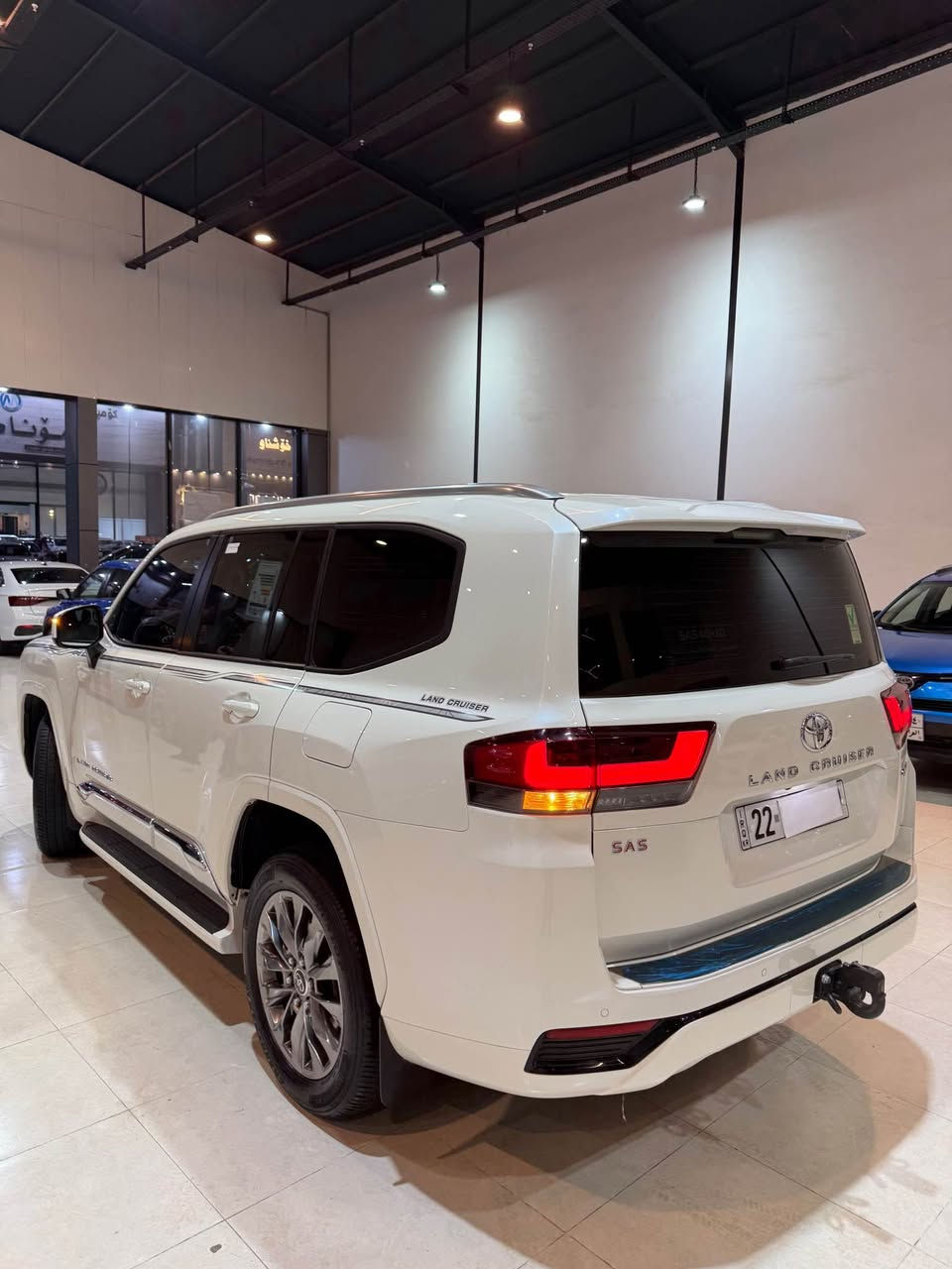 لانكروزر ٢٠٢٣ 
شركة ساس ضمان 
٥٥ كم الف ماشي
كفالة دعامي الي دعامي 
اربيل
***********
*********** أربيل, العراق
